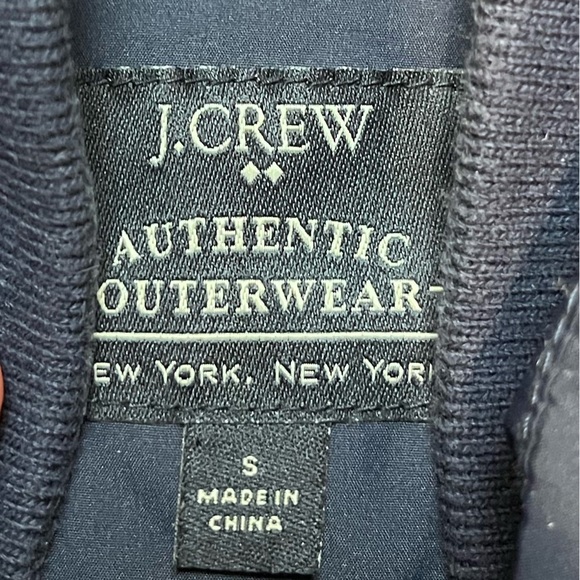 J Crew men’s  Authentic Outerwear Puffer Vest Navy Blue Size SMALL - Picture 2 of 6